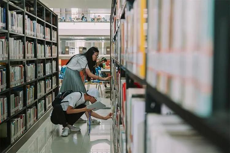 G4中小学教育科研教学健康《新课程导学》期刊：发表论文投征稿