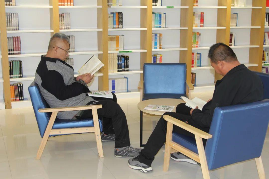 科技类期刊杂志论文投稿发表指南：过稿难易、知网万方收录及费用费用多少？