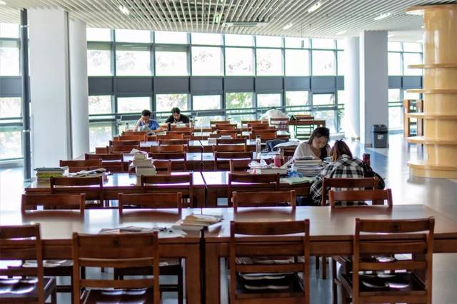 发表论文投稿攻略：发展改革经济研究《改革与开放》期刊杂志征稿信息