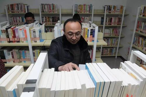 物理教育教材主编副主编出版署名全攻略：助力教师职称评审出书