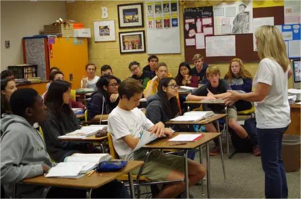 安全领域职称晋升秘籍：危险化学品、矿山与金属冶炼学术专著教材出版出书办理详解：