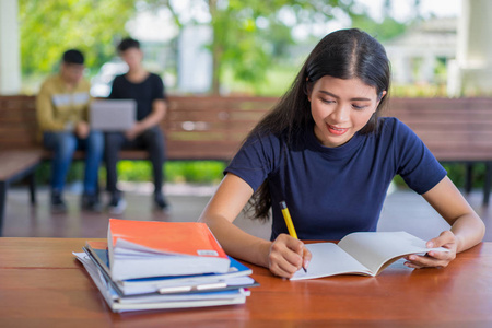 评职称出书出版著作：图书、教材、独著、合