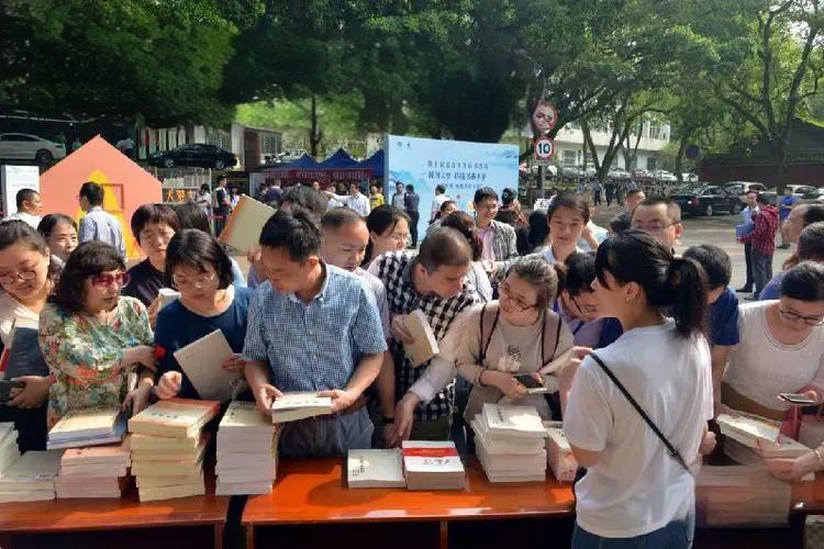 加急！汽车工业职称评审审稿快期刊杂志推荐